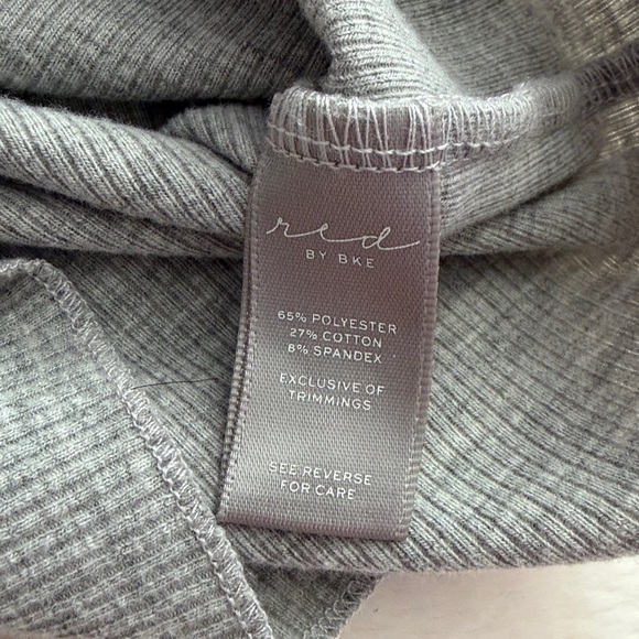 BKE Gray Ribbed Tank - Picture 4 of 5